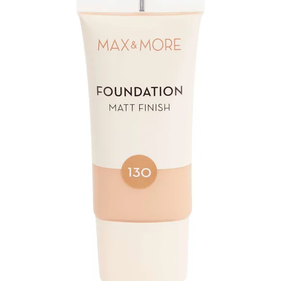 Max & More Matt Finish Foundation