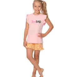 Shortama